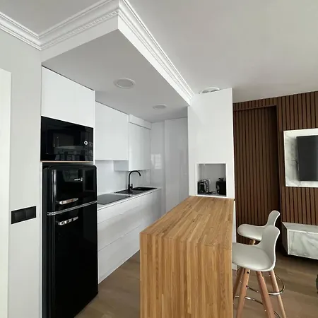 Nomada Orzan * A Coruña