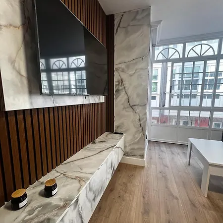 Nomada Orzan * A Coruña