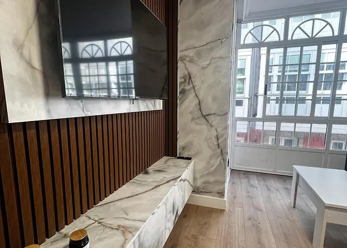 Nomada Orzan * A Coruña